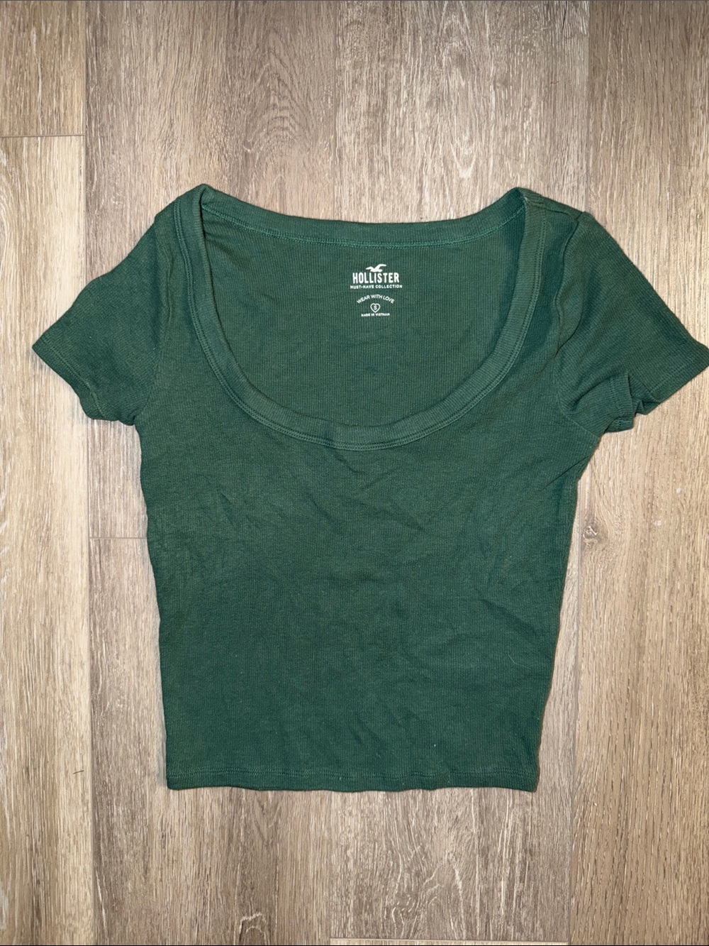 Hollister Forest Green Scoop Neck Cropped Baby Tee